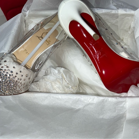 Christian Louboutin
egrat as bomps Size Citter and PVC - Picture 6 of 7